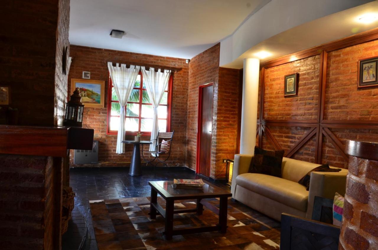 Posada Alpenrose Neu Villa Carlos Paz Eksteriør billede